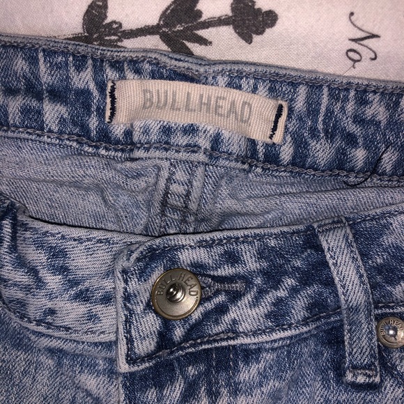 Bullhead Mini Short - Picture 3 of 4